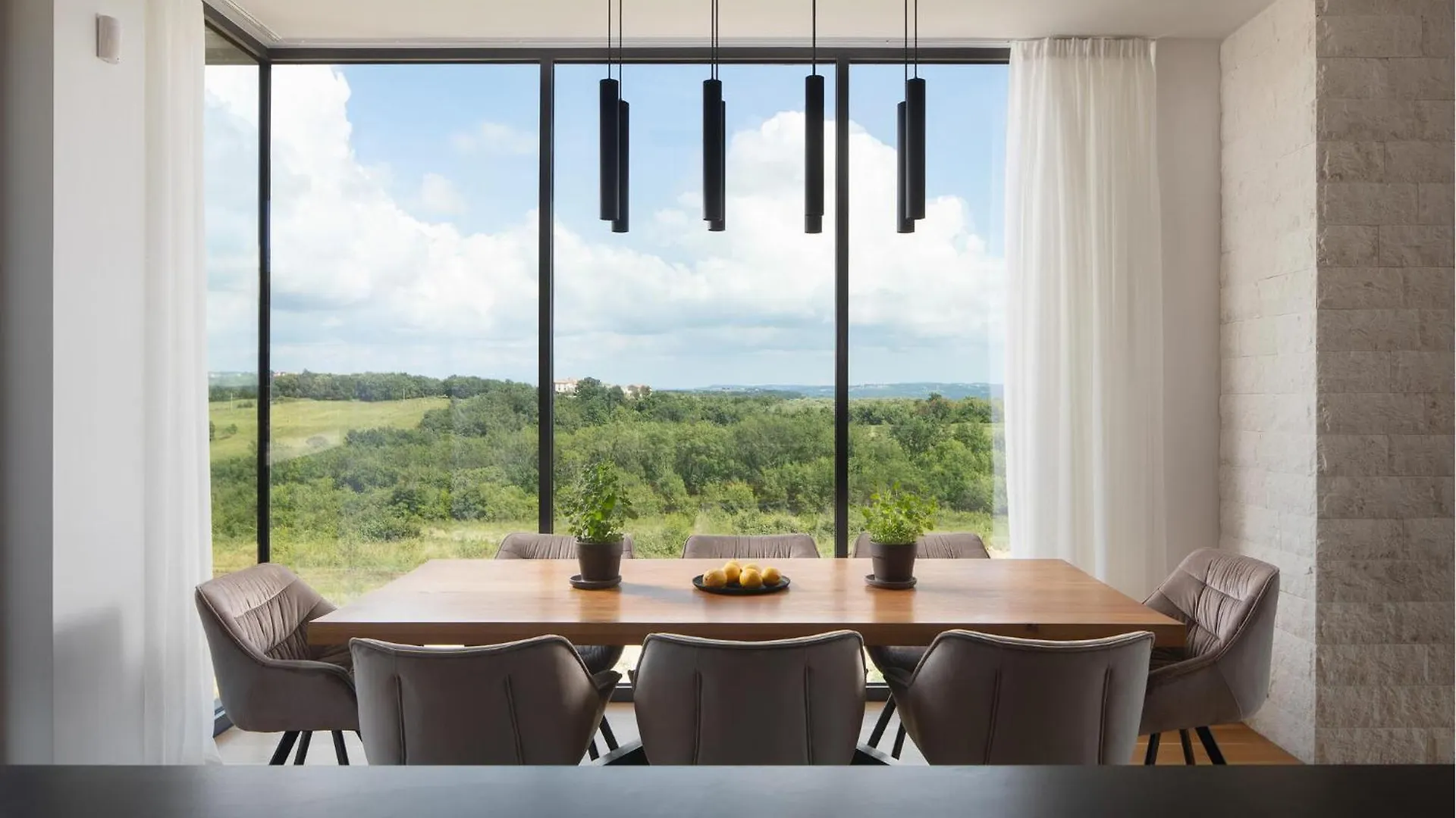 Stunning Home In Brtonigla With Sauna